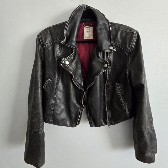 We The Free Black Distressed Women’s Faux Leather Moto Jacket Largd - Picture 2 of 9